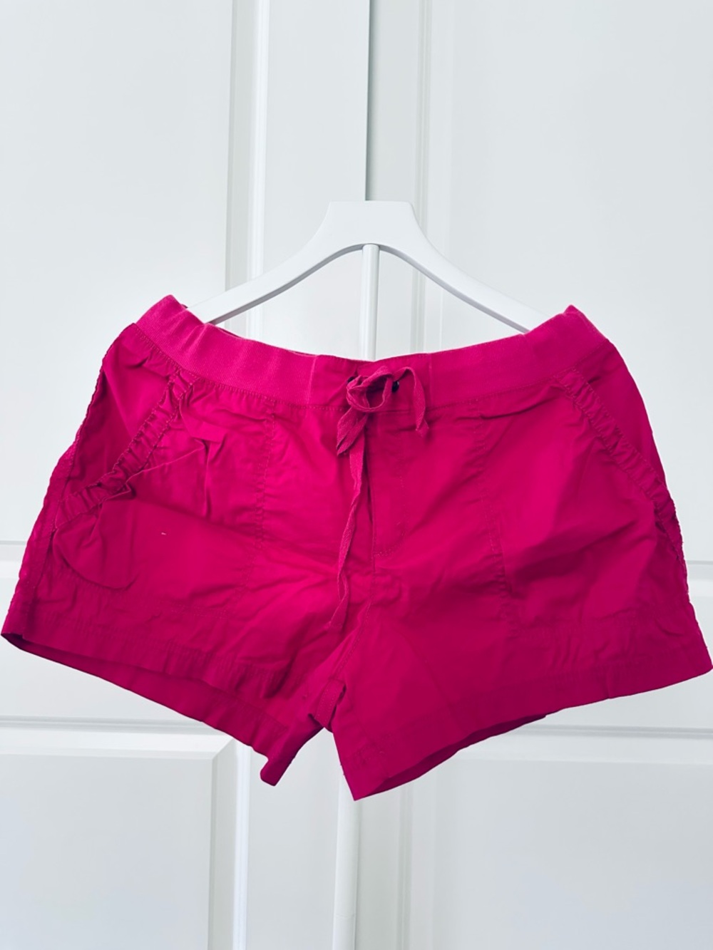 Women’s a.n.a Casual Vibrant Fucshia Shorts Size 14